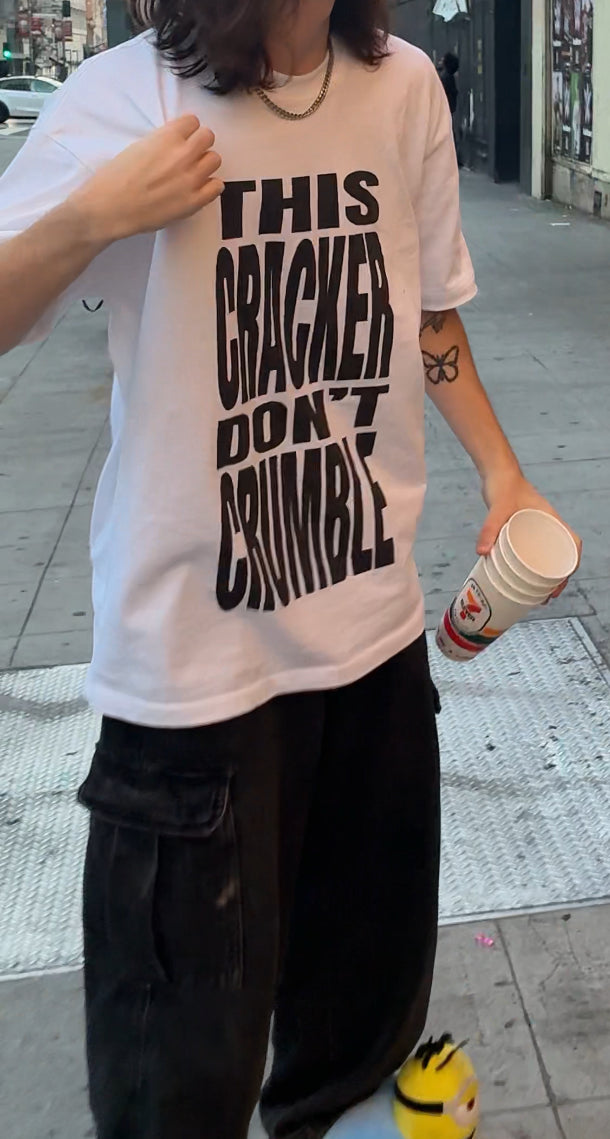 THIS CRACKER DON'T CRUMBLE SHORT SLEEVE SHIRT